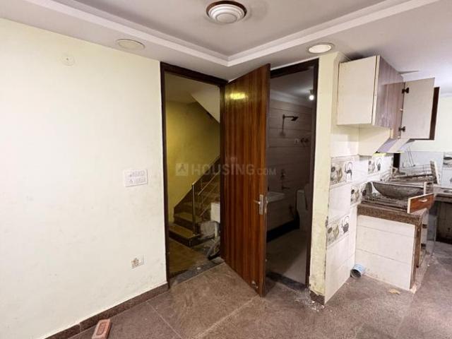 2 BHK Independent Builder Floor in Govindpuri for resale New Delhi. The reference number is 20561228
