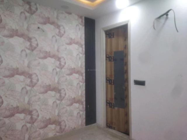 2 BHK Independent Builder Floor in Govindpuri for resale New Delhi. The reference number is 20584842