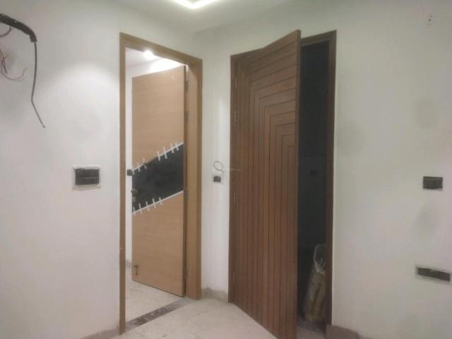 2 BHK Independent Builder Floor in Govindpuri for resale New Delhi. The reference number is 20584859