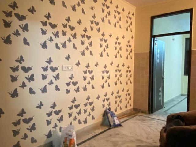 2 BHK Independent Builder Floor in Govindpuri for resale New Delhi. The reference number is 20102604