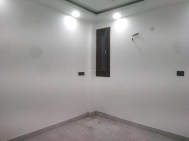 2 BHK Independent Builder Floor in Govindpuri for resale New Delhi. The reference number is 20301290