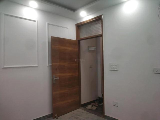 2 BHK Independent Builder Floor in Govindpuri for resale New Delhi. The reference number is 20330070