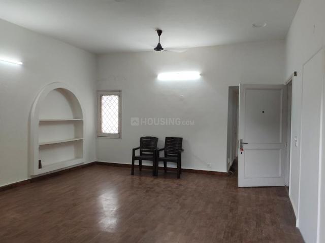 2 BHK Independent Builder Floor in Greater Kailash for rent New Delhi. The reference number is 21037879
