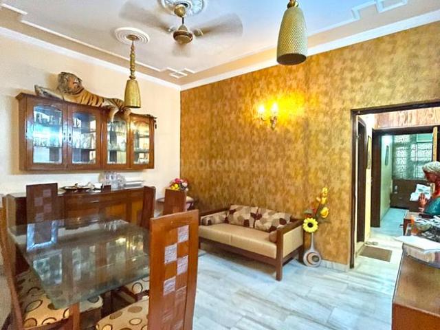 2 BHK Independent Builder Floor in Greater Kailash I for rent New Delhi. The reference number is 20713175