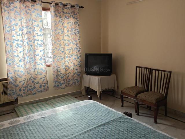 2 BHK Independent Builder Floor in Greater Kailash II for rent New Delhi. The reference number is 20660252