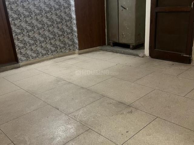 2 BHK Independent Builder Floor in Green Park Extension for rent New Delhi. The reference number is 19371456