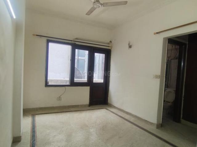 2 BHK Independent Builder Floor in Green Park for rent New Delhi. The reference number is 20966114
