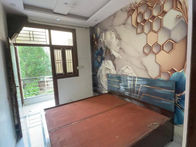 2 BHK Independent Builder Floor in Hastsal for rent New Delhi. The reference number is 20856388