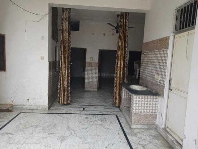 2 BHK Independent Builder Floor in Haqikatnagar for rent Saharanpur. The reference number is 21219935