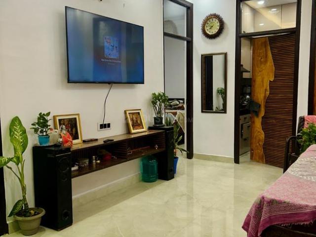 2 BHK Independent Builder Floor in Hari Nagar Ashram for resale New Delhi. The reference number is 21352106