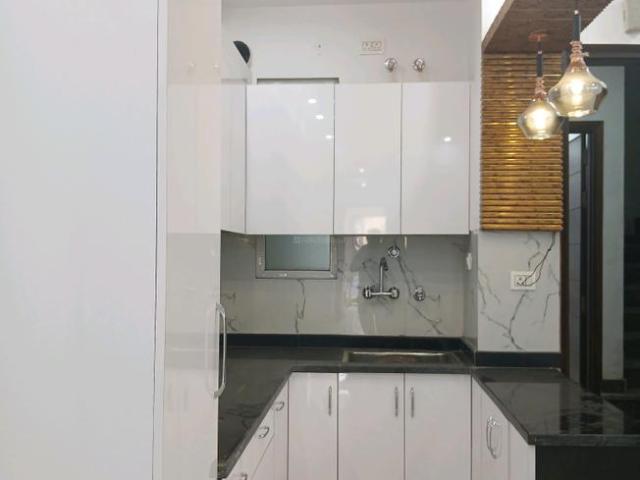 2 BHK Independent Builder Floor in Hari Nagar for resale New Delhi. The reference number is 16956855