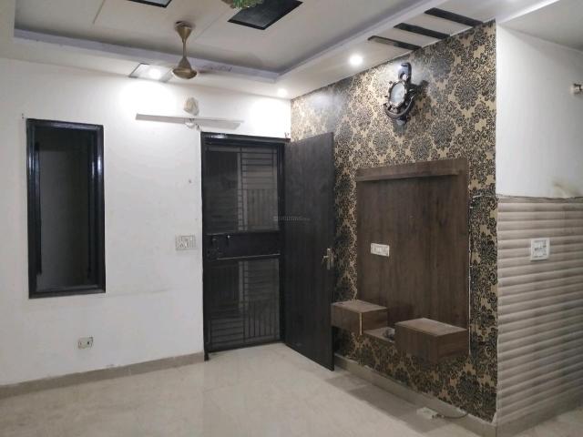2 BHK Independent Builder Floor in Hari Nagar for resale New Delhi. The reference number is 20691258