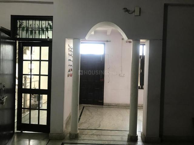 2 BHK Independent Builder Floor in Indira Nagar for rent Lucknow. The reference number is 19487000
