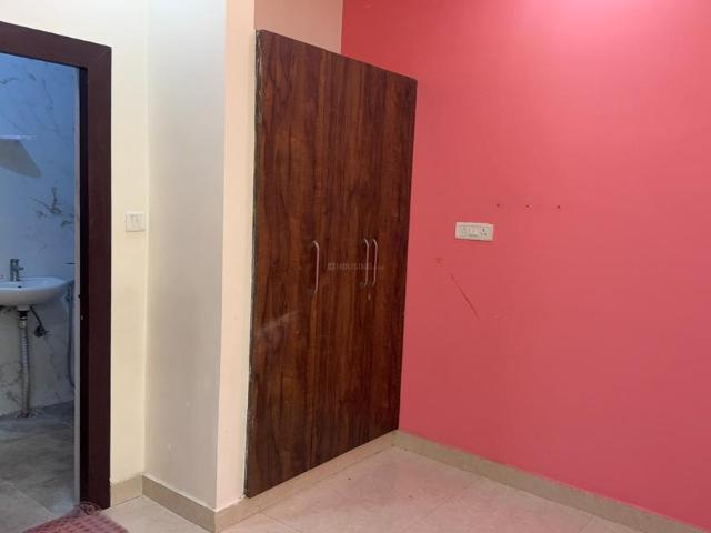 2 BHK Independent Builder Floor in Indira Nagar for rent Lucknow. The reference number is 21140549