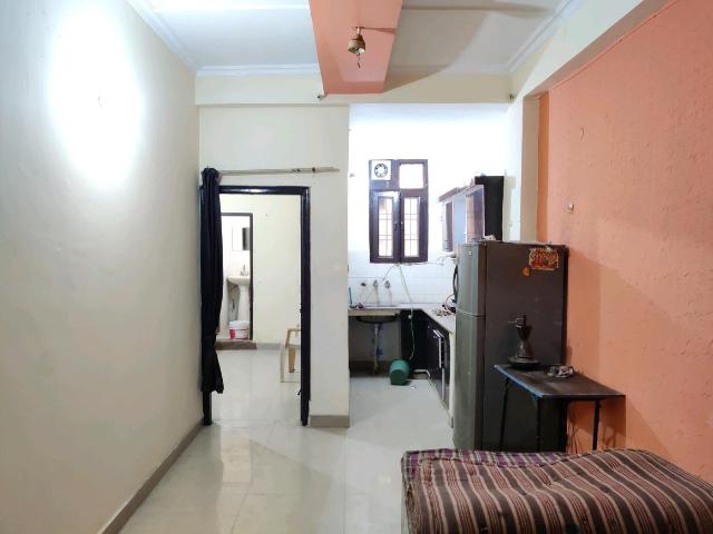 2 BHK Independent Builder Floor in Indirapuram for rent Ghaziabad. The reference number is 13089083
