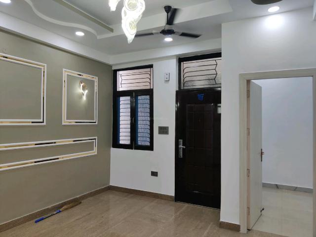 2 BHK Independent Builder Floor in Indirapuram for resale Ghaziabad. The reference number is 18389960