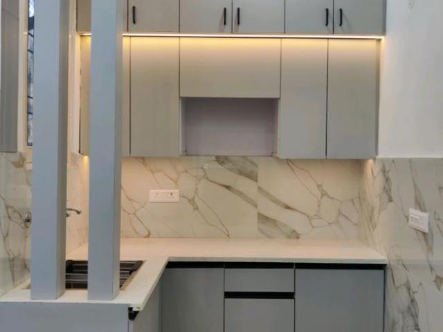 2 BHK Independent Builder Floor in Indirapuram for resale Ghaziabad. The reference number is 18990639