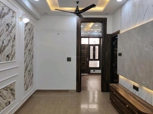 2 BHK Independent Builder Floor in Indirapuram for resale Ghaziabad. The reference number is 19026945