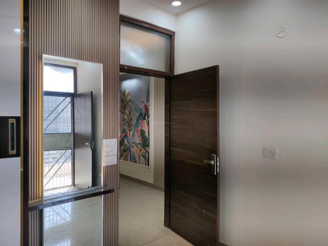 2 BHK Independent Builder Floor in Indirapuram for resale Ghaziabad. The reference number is 19718235