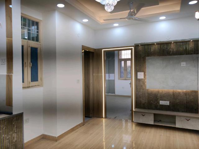 2 BHK Independent Builder Floor in Indirapuram for resale Ghaziabad. The reference number is 20099207