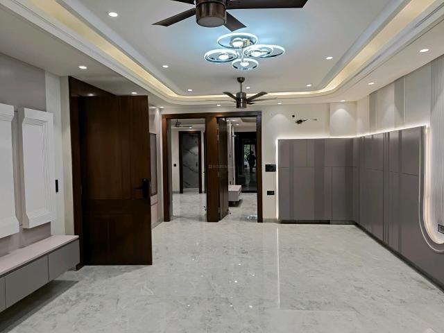 4 BHK Independent Builder Floor in Indirapuram for resale Ghaziabad. The reference number is 20544514