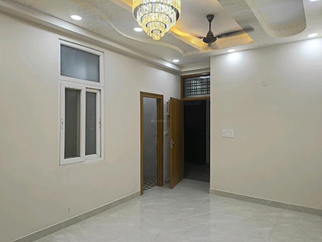 2 BHK Independent Builder Floor in Indirapuram for resale Ghaziabad. The reference number is 20702426