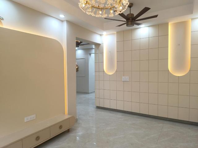 4 BHK Independent Builder Floor in Indirapuram for resale Ghaziabad. The reference number is 20965158