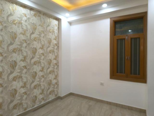 2 BHK Independent Builder Floor in Indirapuram for resale Ghaziabad. The reference number is 21050435