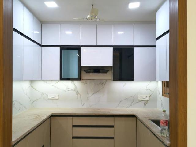4 BHK Independent Builder Floor in Vasundhara for resale Ghaziabad. The reference number is 21050475