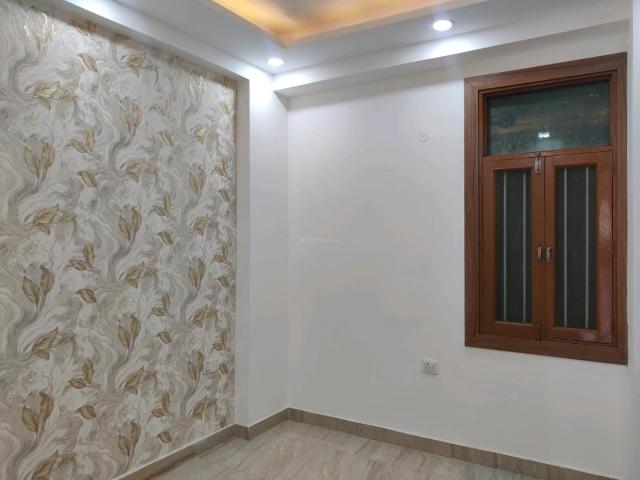 2 BHK Independent Builder Floor in Indirapuram for resale Ghaziabad. The reference number is 21205315