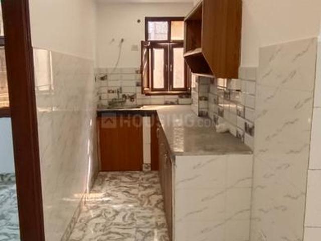 2 BHK Independent Builder Floor in Jamia Nagar for resale New Delhi. The reference number is 21217838