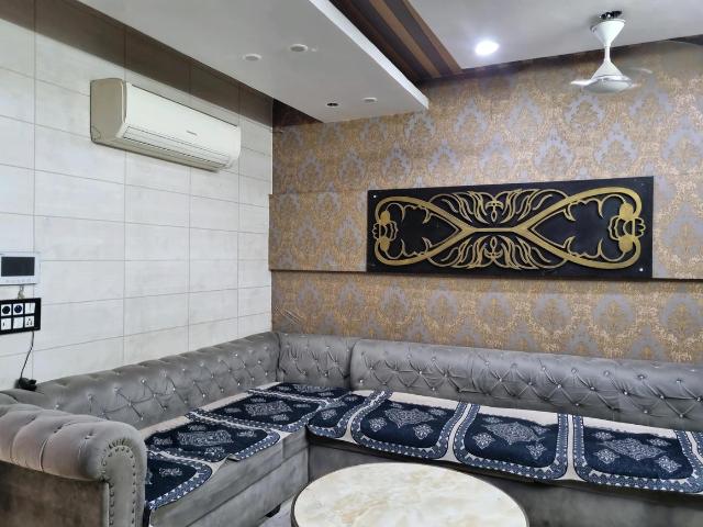 2 BHK Independent Builder Floor in Janakpuri for rent New Delhi. The reference number is 20811581