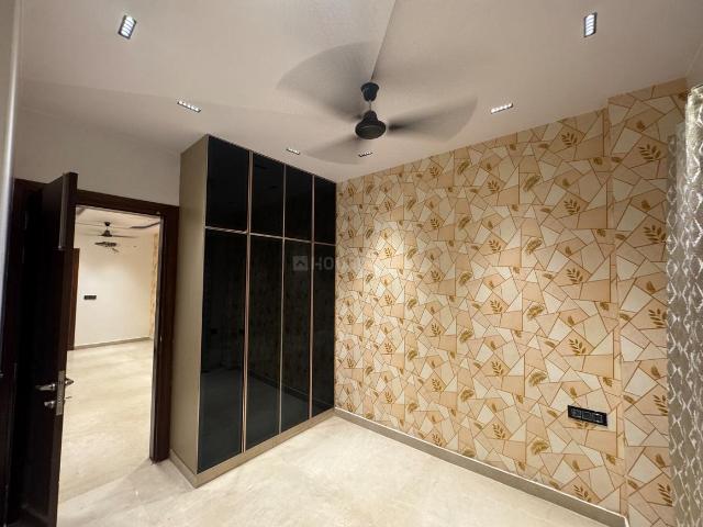 2 BHK Independent Builder Floor in Janakpuri for rent New Delhi. The reference number is 21245873
