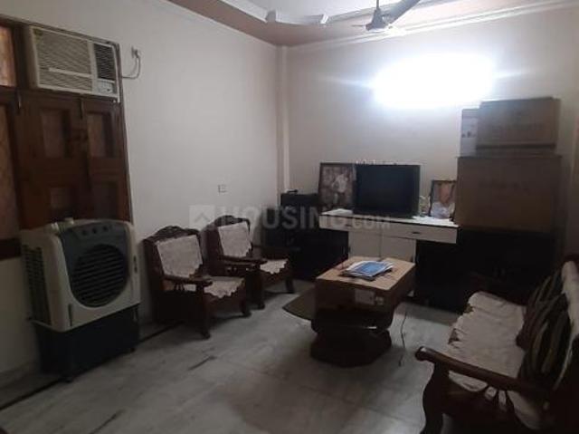 2 BHK Independent Builder Floor in Janakpuri for rent New Delhi. The reference number is 6638054