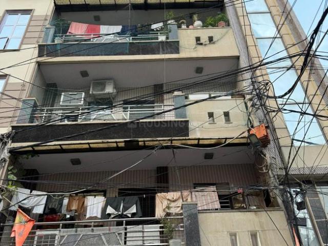 2 BHK Independent Builder Floor in Janakpuri for resale New Delhi. The reference number is 15098720