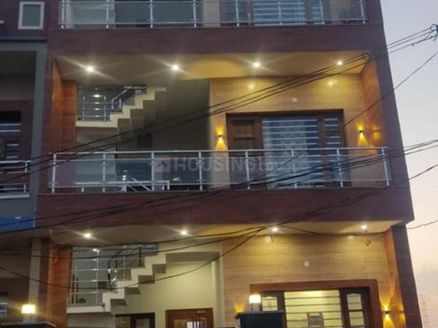 2 BHK Independent Builder Floor in Jandpur for rent Mohali. The reference number is 21229119