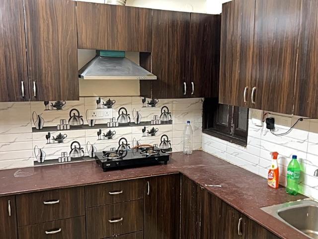 2 BHK Independent Builder Floor in Jhilmil Colony for rent New Delhi. The reference number is 19025391