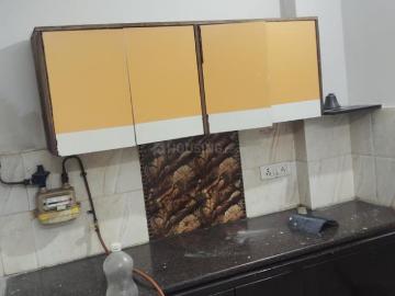 2 BHK Independent Builder Floor in Jhilmil Colony for rent New Delhi. The reference number is 20147997