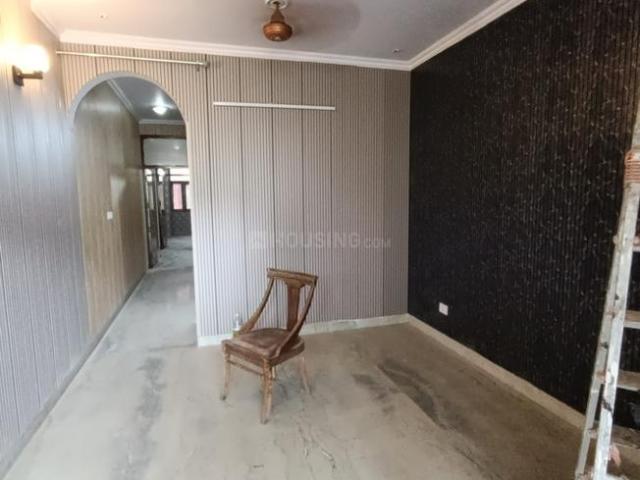 2 BHK Independent Builder Floor in Jhilmil Colony for rent New Delhi. The reference number is 20382153