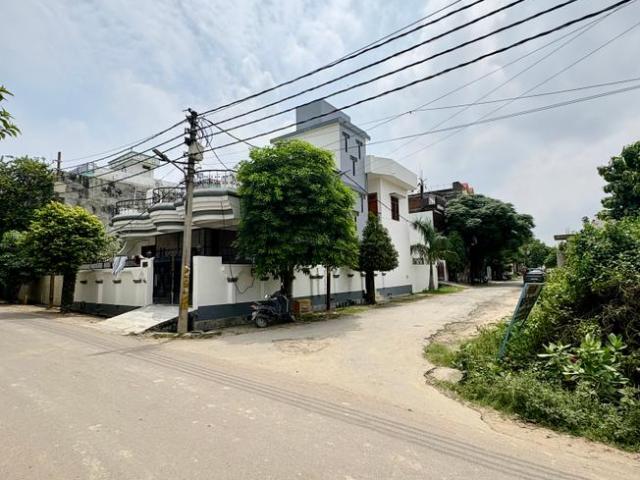 2 BHK Independent Builder Floor in Jhusi for rent Allahabad. The reference number is 21108015