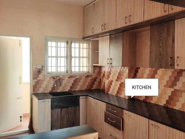 2 BHK Independent Builder Floor in JP Nagar for rent Bengaluru. The reference number is 8557834