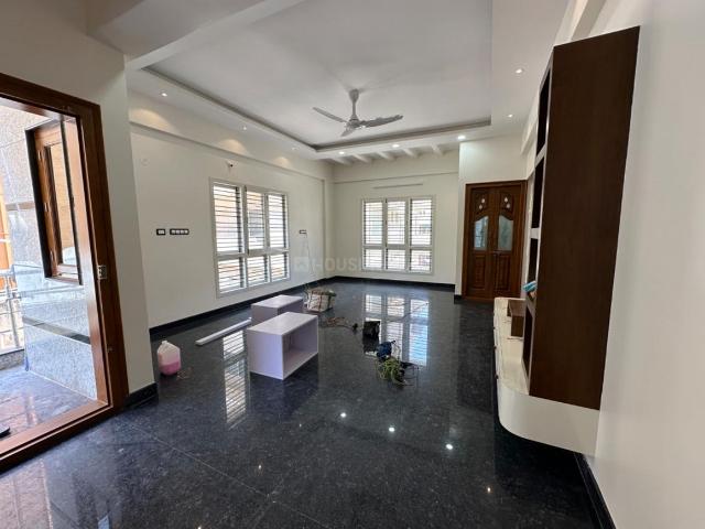 2 BHK Independent Builder Floor in JP Nagar for rent Bengaluru. The reference number is 14296986
