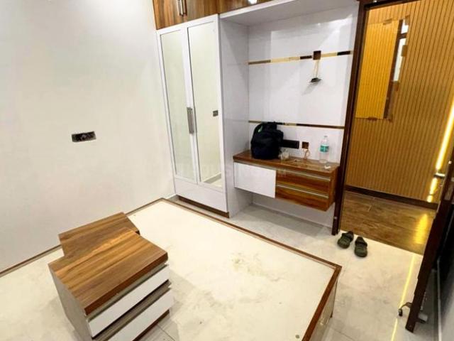 2 BHK Independent Builder Floor in Kalkaji for rent New Delhi. The reference number is 20705364