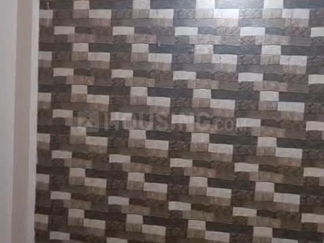 2 BHK Independent Builder Floor in Kalyan Vihar for rent New Delhi. The reference number is 18083371