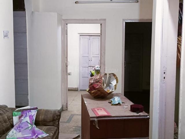 2 BHK Independent Builder Floor in Kamla Nagar for rent New Delhi. The reference number is 12110379