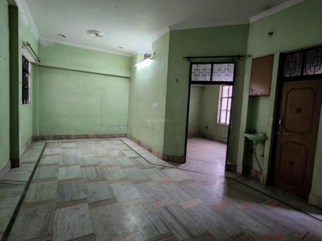 4 BHK Independent Builder Floor in Katehra Dariyabad for rent Allahabad. The reference number is 9846079