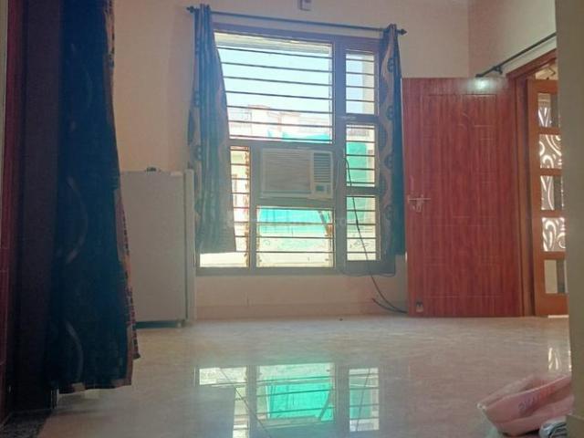 2 BHK Independent Builder Floor in Kharar for rent Mohali. The reference number is 21141067