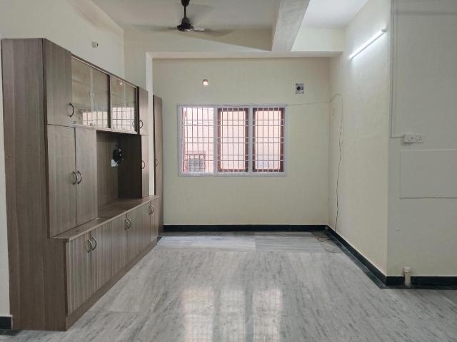 2 BHK Independent Builder Floor in Kodambakkam for rent Chennai. The reference number is 21377995
