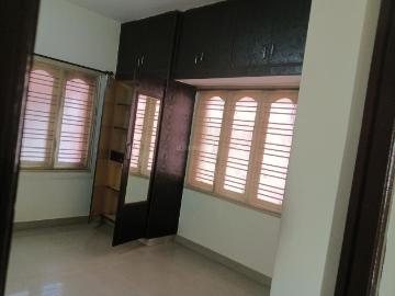 2 BHK Independent Builder Floor in Koramangala for rent Bengaluru. The reference number is 20469481
