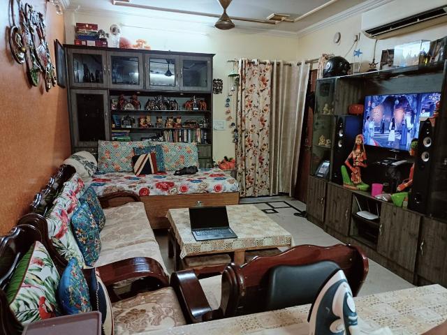 2 BHK Independent Builder Floor in Kotla Mubarakpur for resale New Delhi. The reference number is 15121033